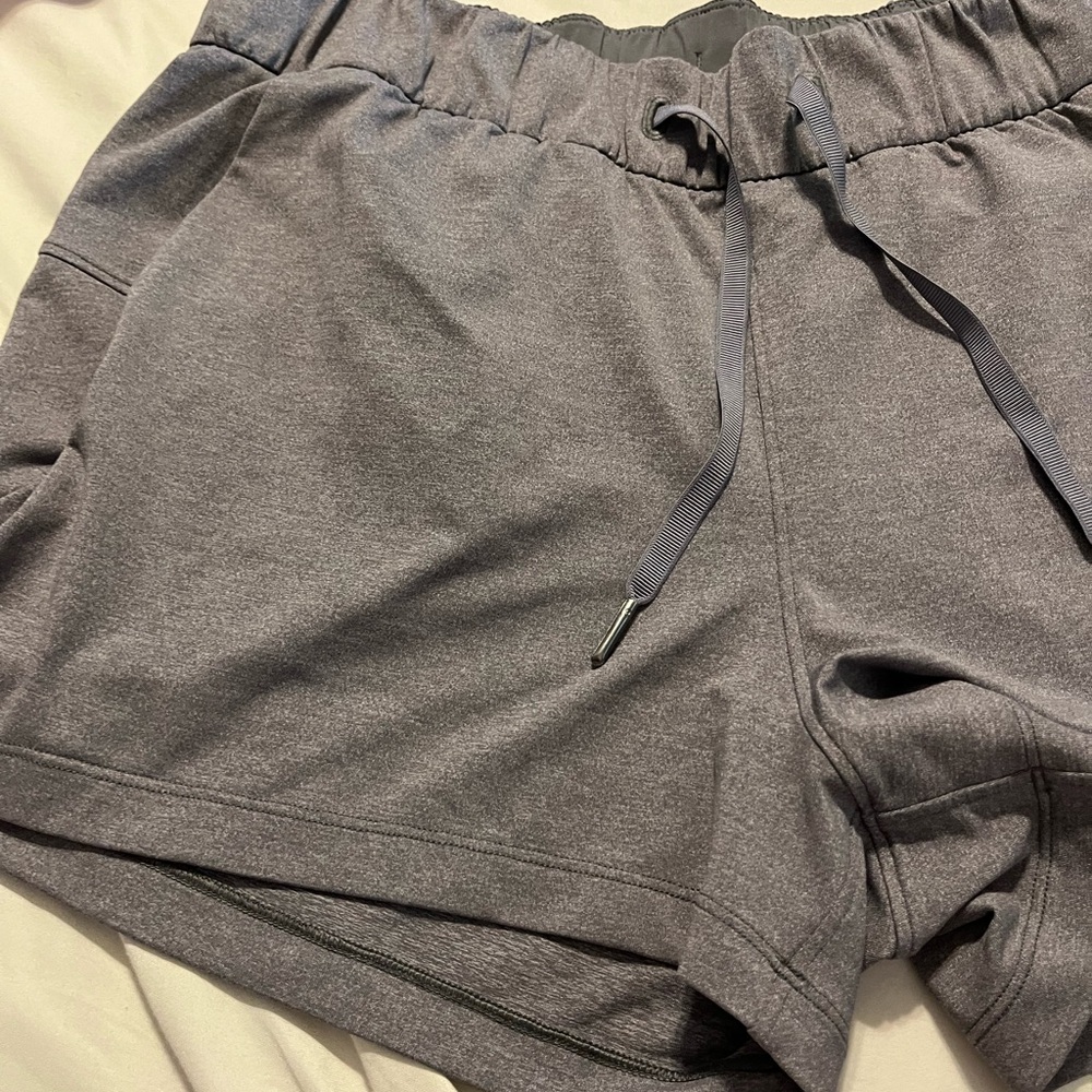 Lululemon size 8 Gray Women's Shorts